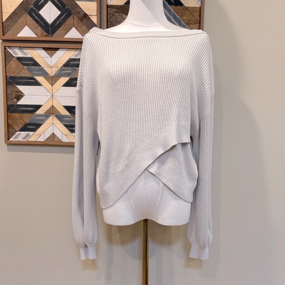 Lululemon Women's Reversible Crossover Sweater Boolux Cashmere Blend sz 8